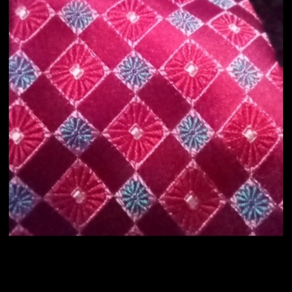 Ted Baker Red Diamond Pattern Tie - Picture 4 of 5